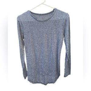 Long Sleeve Gray with Black Lightweight Pullover Sweater Size L Juniors